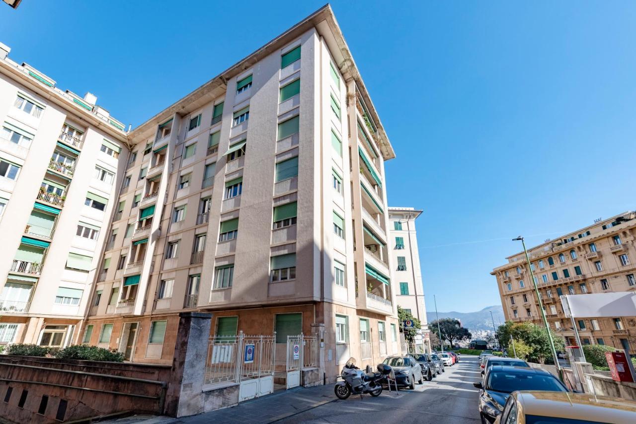 Apartamento Joivy Cute Flat With Terrace Génova Exterior foto