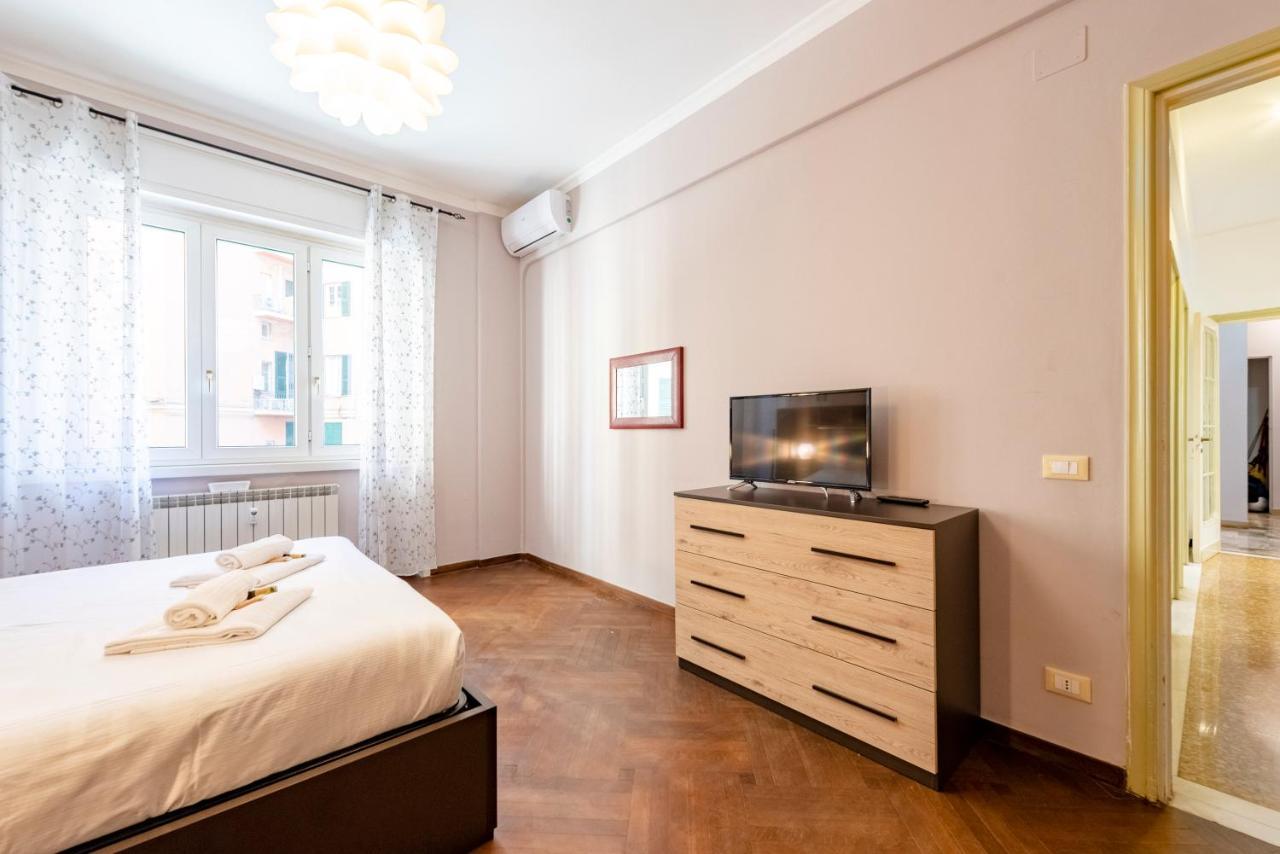 Apartamento Joivy Cute Flat With Terrace Génova Exterior foto